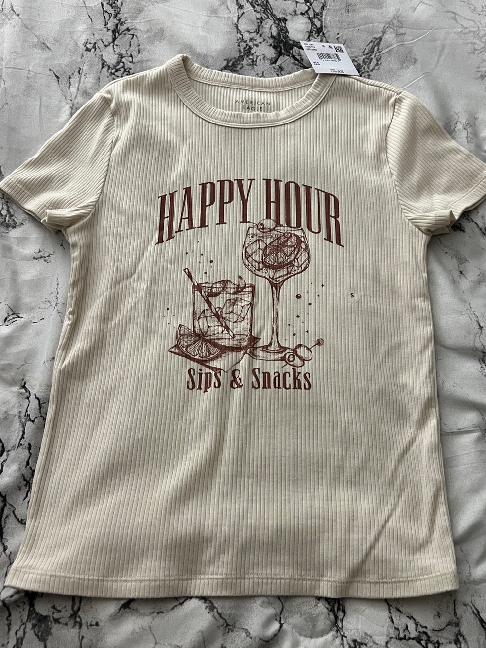 American Eagle | NWT Happy Hour Shirt